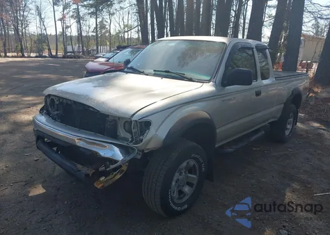 2002 Toyota Tacoma Prerunner z USA, uszkodzony, nr VIN 5TESM92N62Z898746